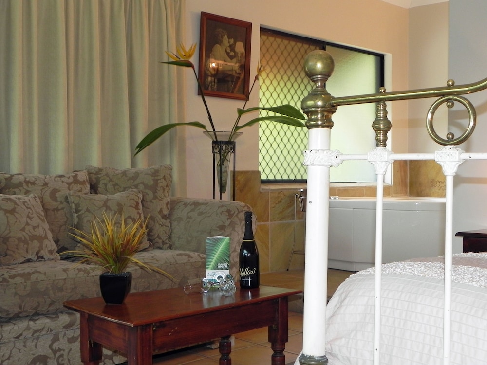 Standard Studio, Non Smoking, Kitchenette (Spa Suite) photo 1