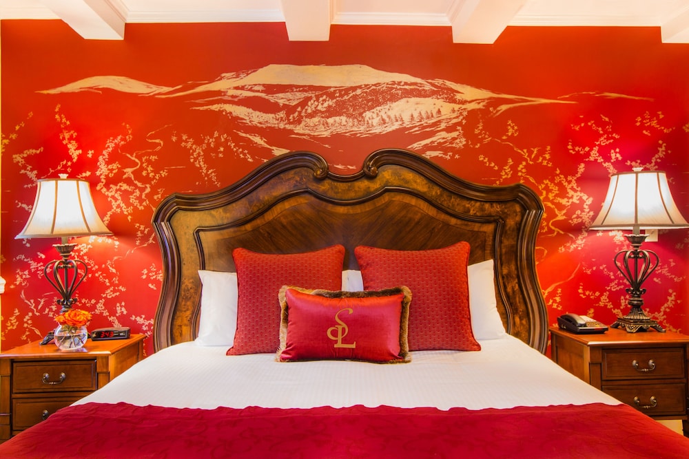Deluxe Room, 1 King Bed (Deluxe King)