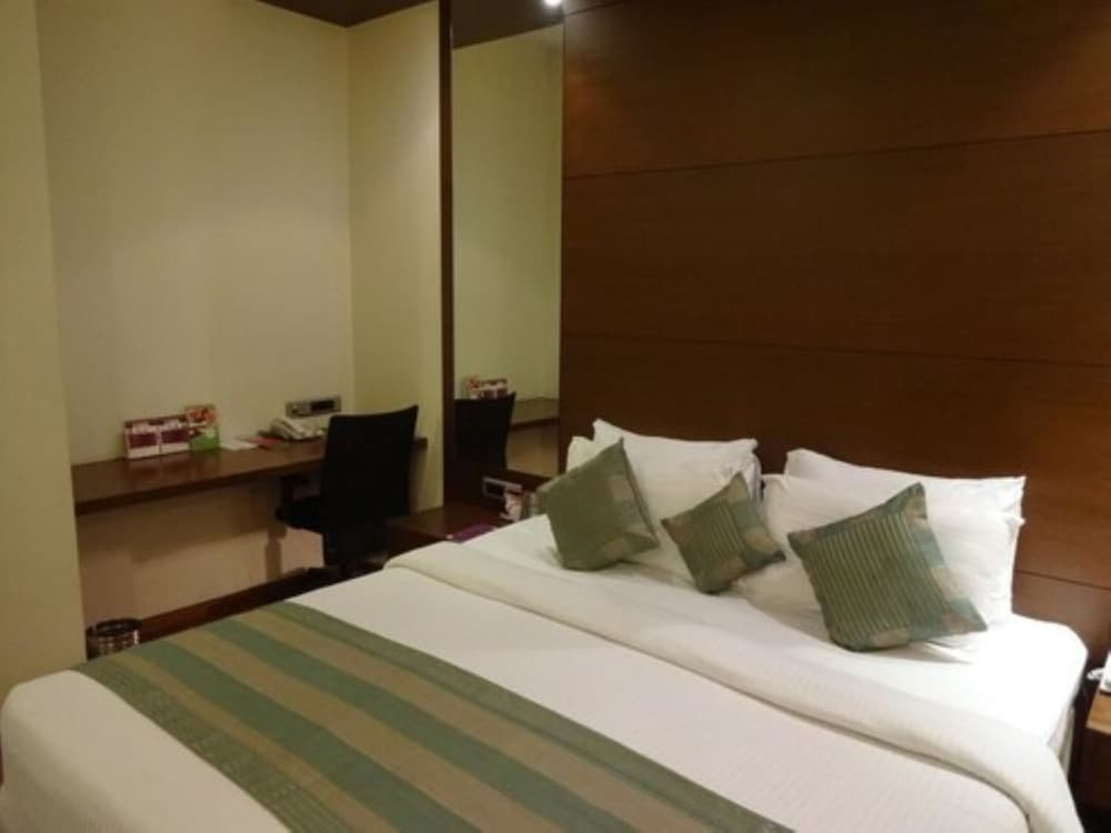 Premium Room - Photo 9