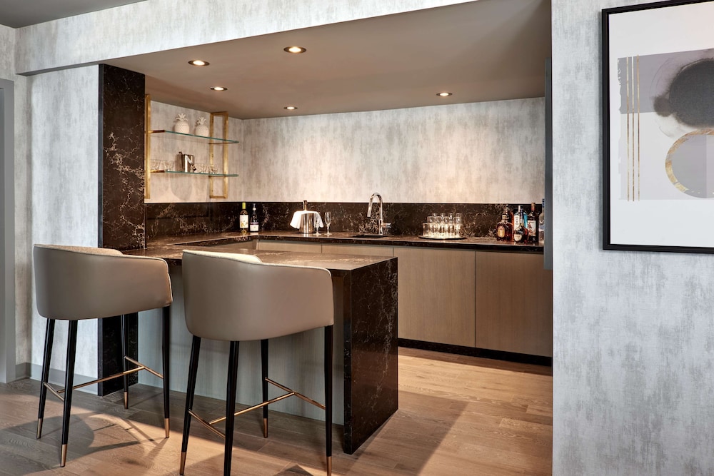 Meadowvale One Bedroom Suite