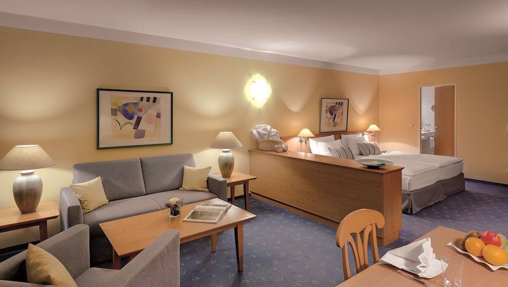 Suite, 1 Double Bed, Kitchenette (Cozy Sitting Corner) - Photo 1