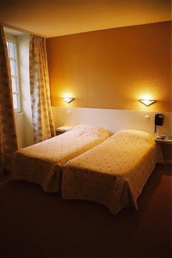 Classic Twin Room photo 2