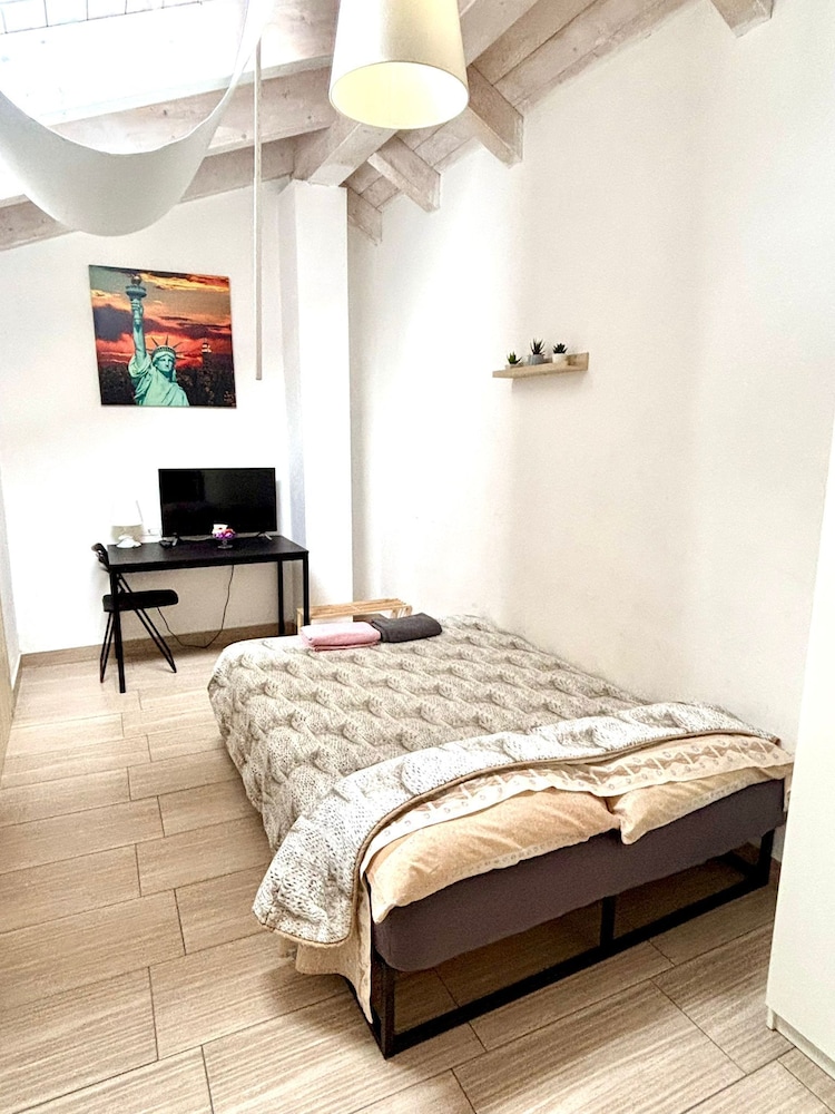 Basic Double or Twin Room