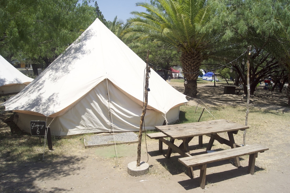 Luxury Tent, 2 Double Beds, Mountain View photo 3
