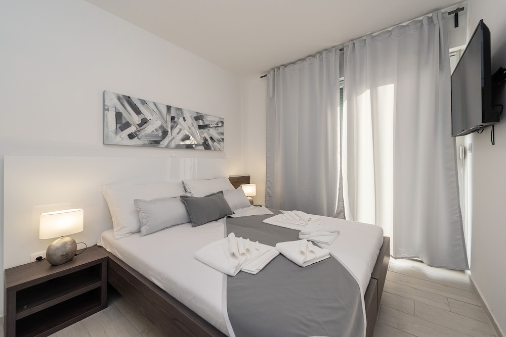 Double Room, Balcony