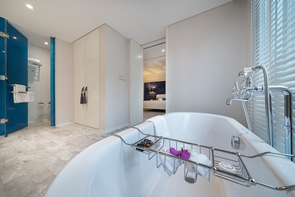 Suite, City View photo 2
