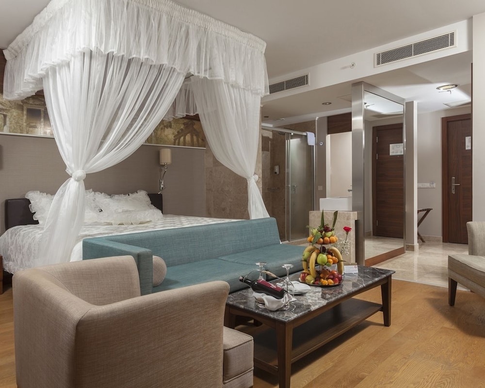 Romantic Suite