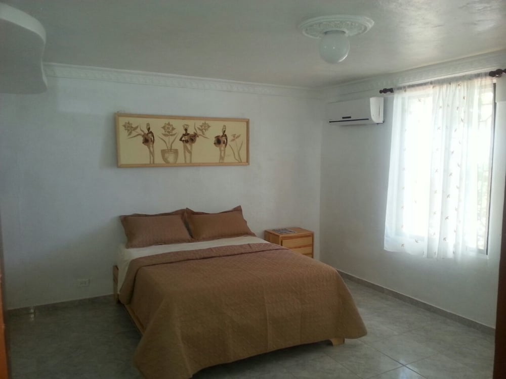 Double Room (Beach View)
