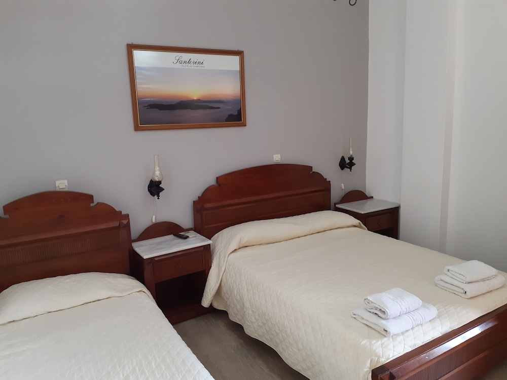 Standard Double or Twin Room - Photo 2