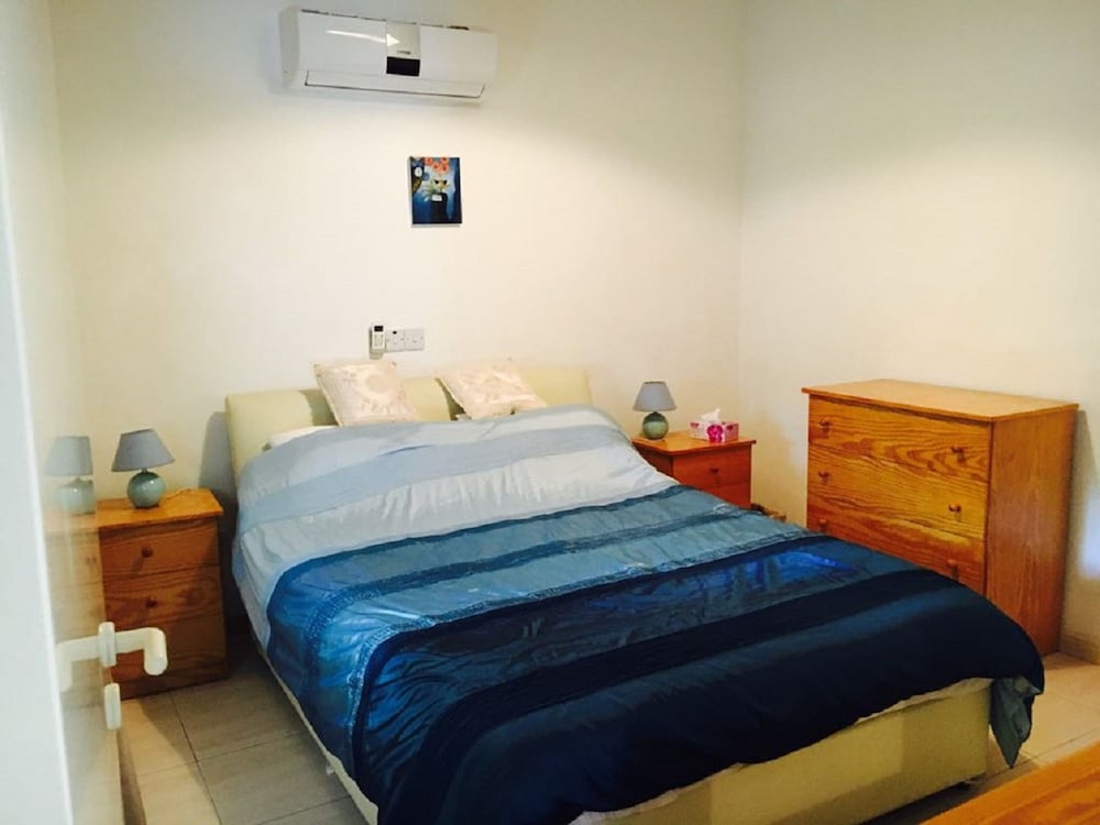 Comfort Apartment, 2 Bedrooms, Pool Access, Pool View photo 1