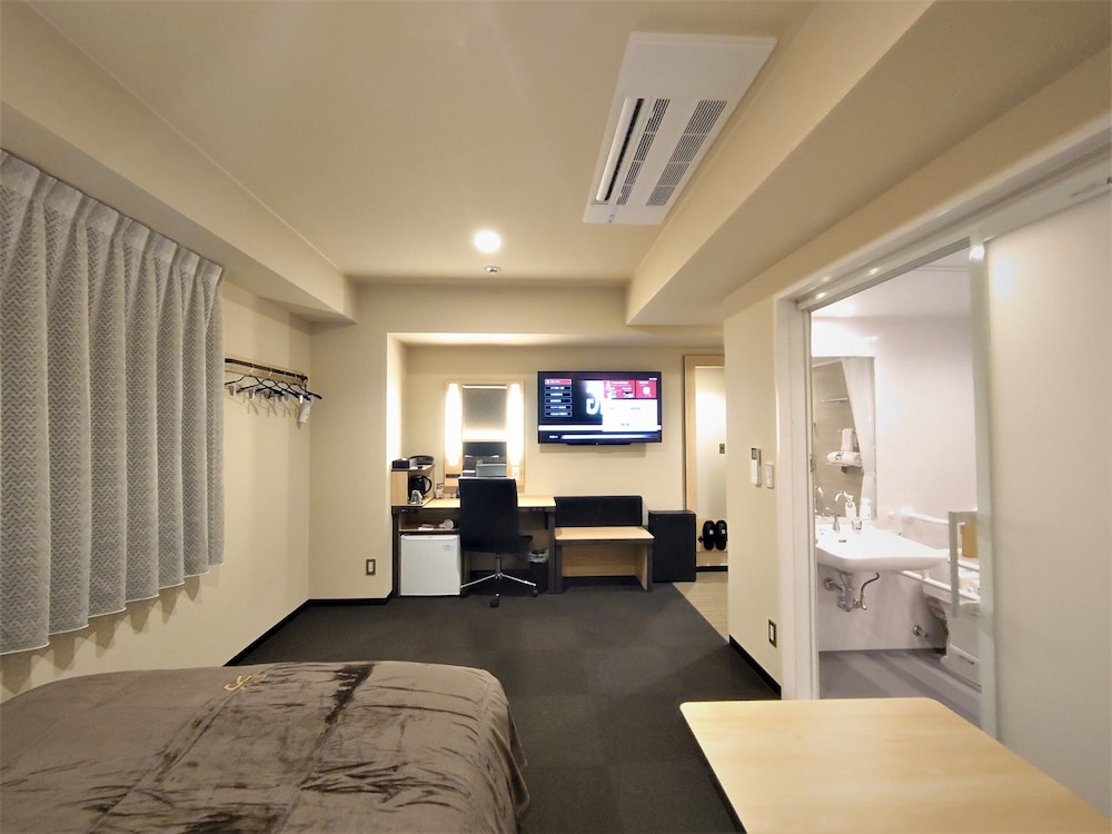 Universal Single Room, Non smoking - Photo 3