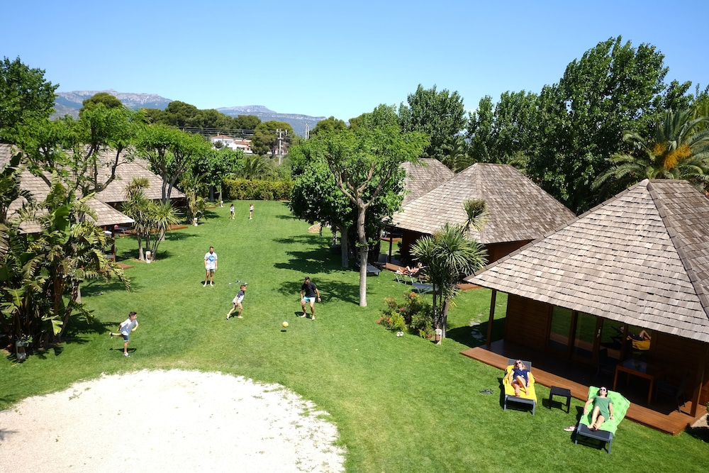 Bungalow (Bora-Bora Pavilions) photo 2