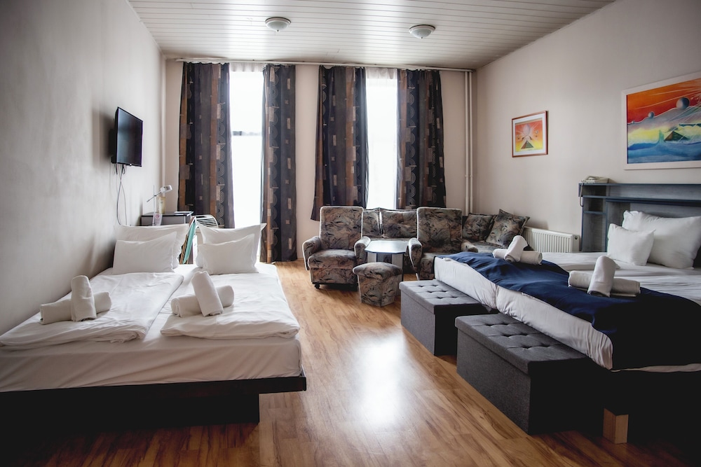 Junior Double or Twin Room photo 2