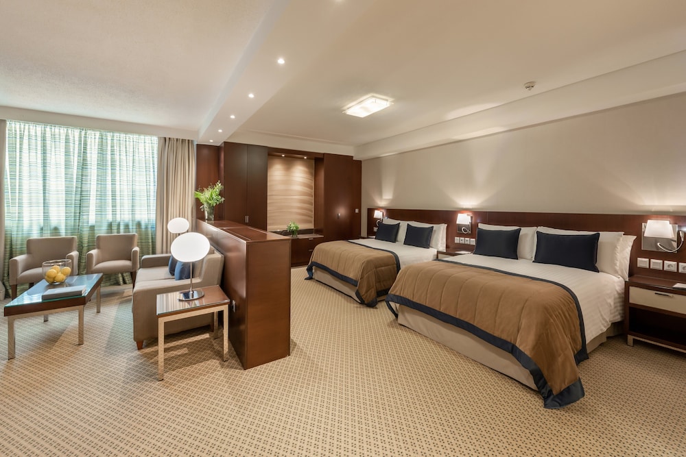 Junior Suite, 2 Queen Beds photo 2