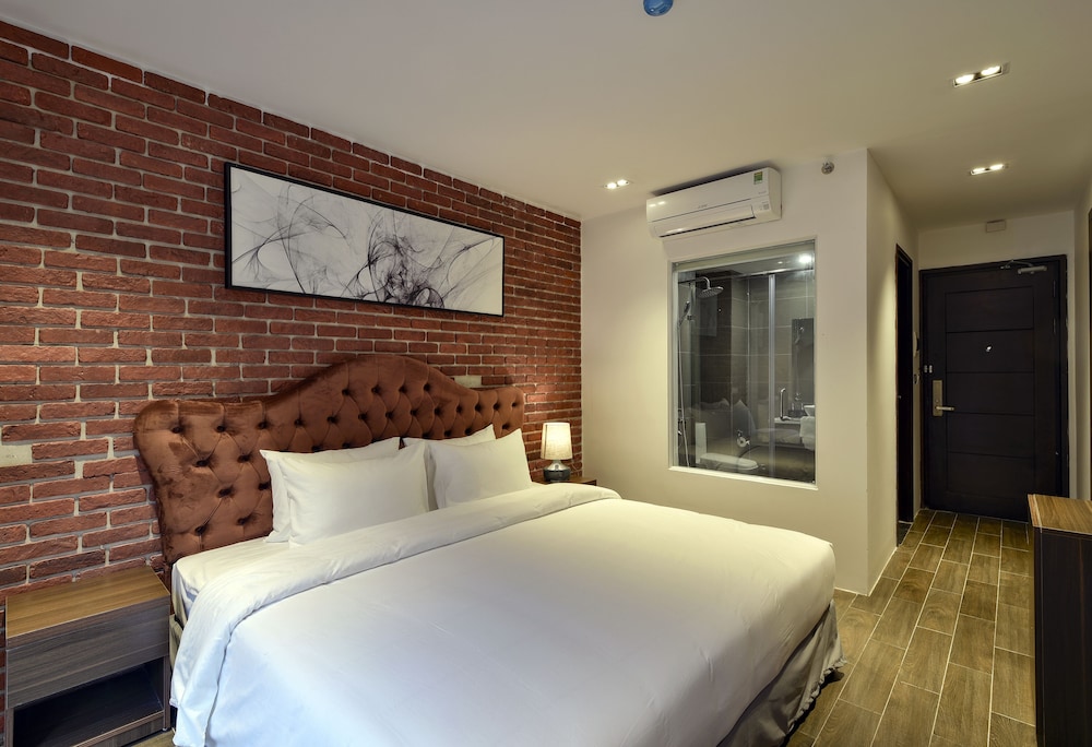 Superior Double Room, City View photo 1