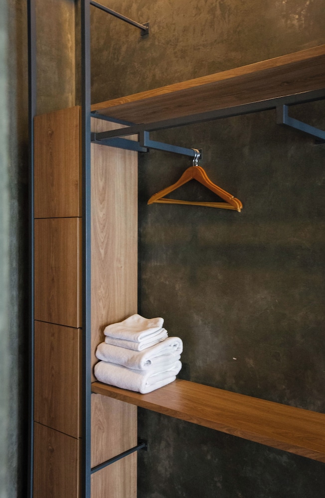 Loft Twin Bed - Photo 13