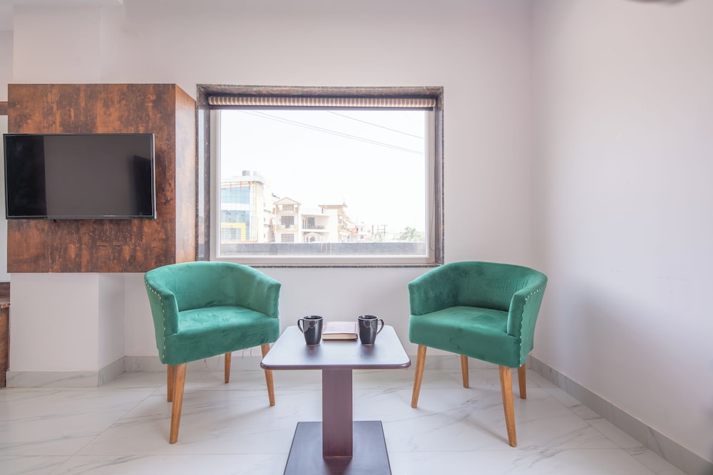 Premium Double Room, City View photo 3