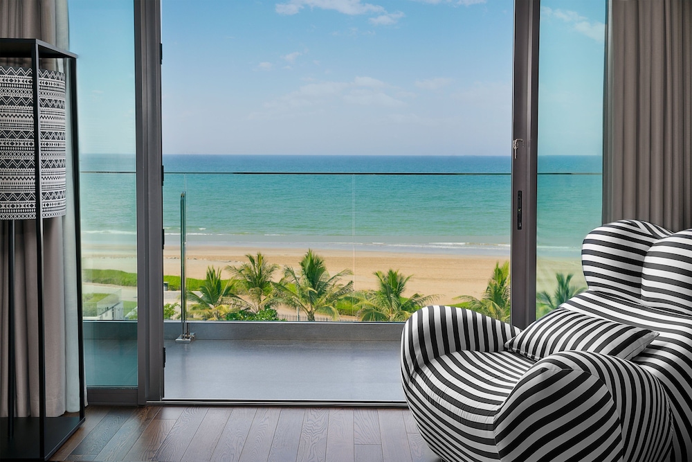 Wonderful Room, Room, 1 King Bed, Sea View - Photo 7