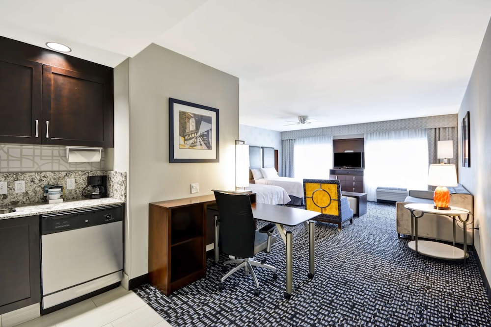 Studio Suite, 2 Queen Beds, Accessible (Hearing)