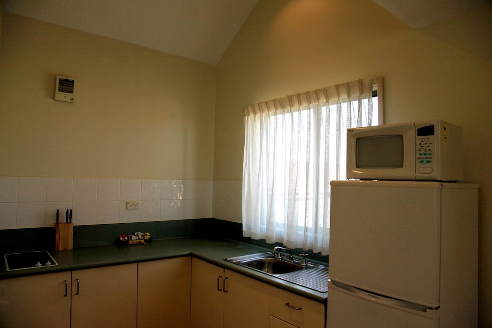 Two-Bedroom Family Apartment photo 2