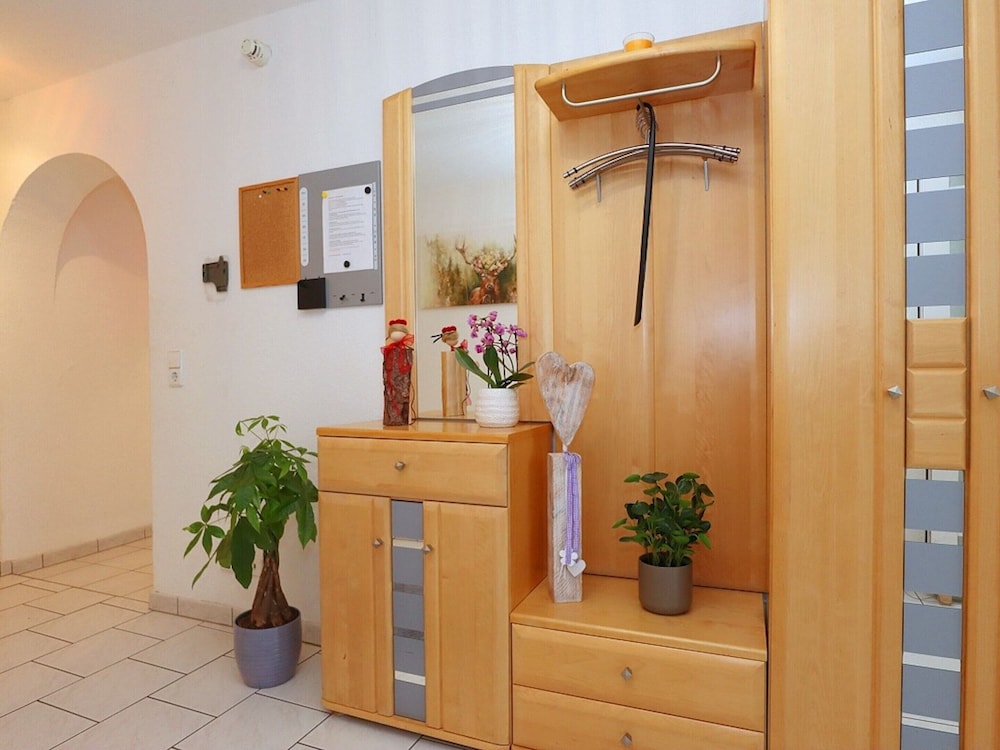Comfort Apartment, 3 Bedrooms photo 3