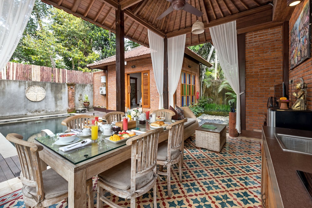 Luxury Three Bedroom Private Pool Villa with Free Benefits photo 2
