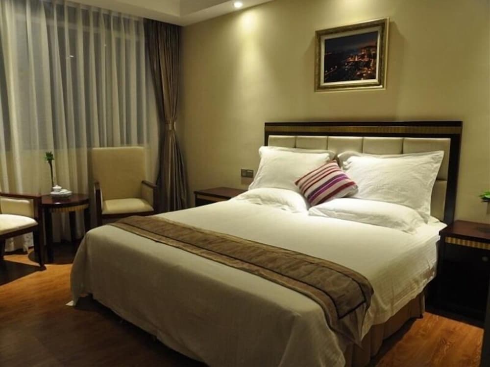 Business Room, 1 King Bed photo 1