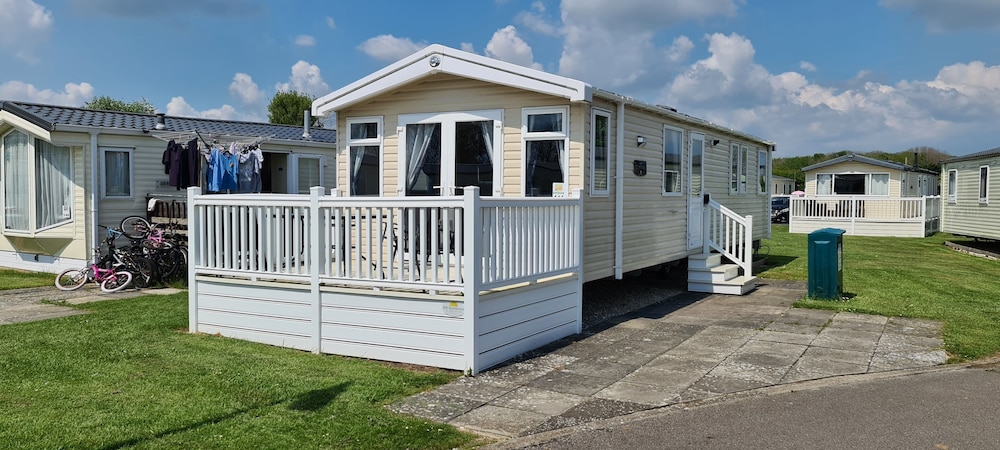 Mobile Home, 3 Bedrooms (Willow Grove Platinum) photo 2