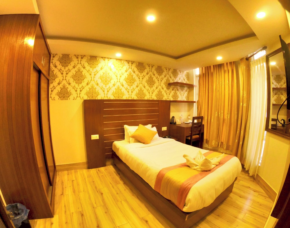 Deluxe Single Room