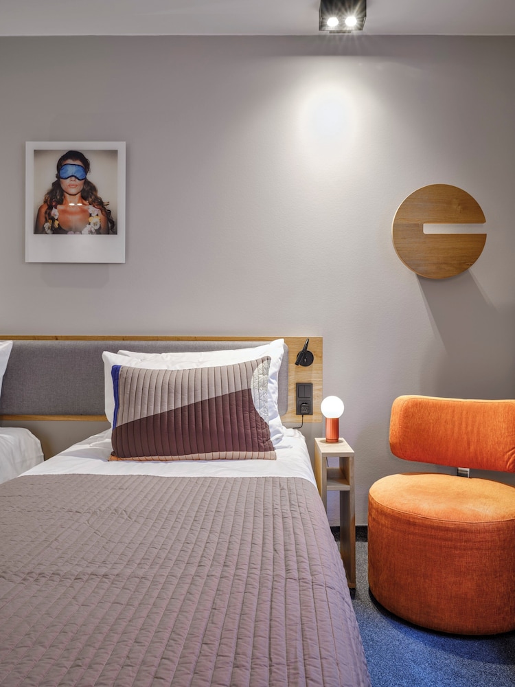 Comfort Room, 2 Twin Beds - Photo 5