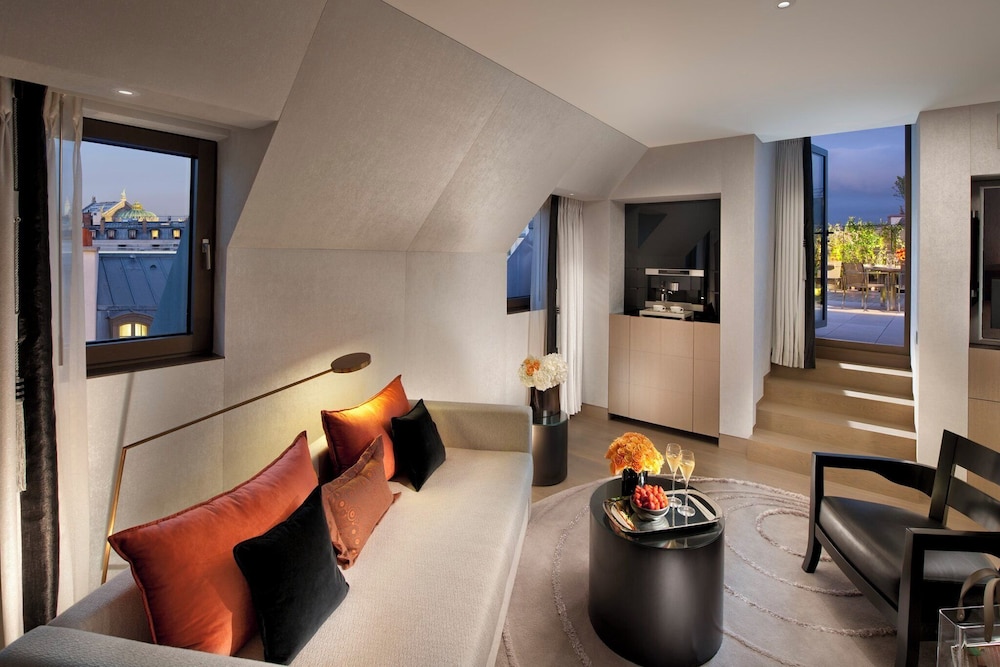 Panoramic Suite thumbnail 6