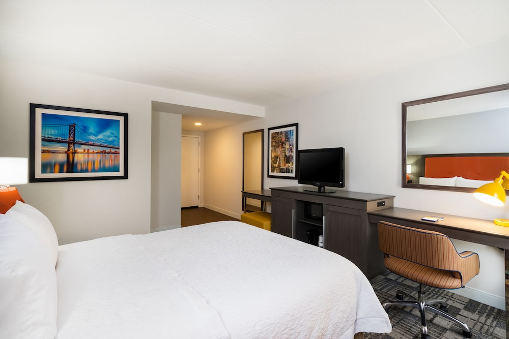Suite, 1 Bedroom, Non Smoking, Refrigerator & Microwave - Photo 4