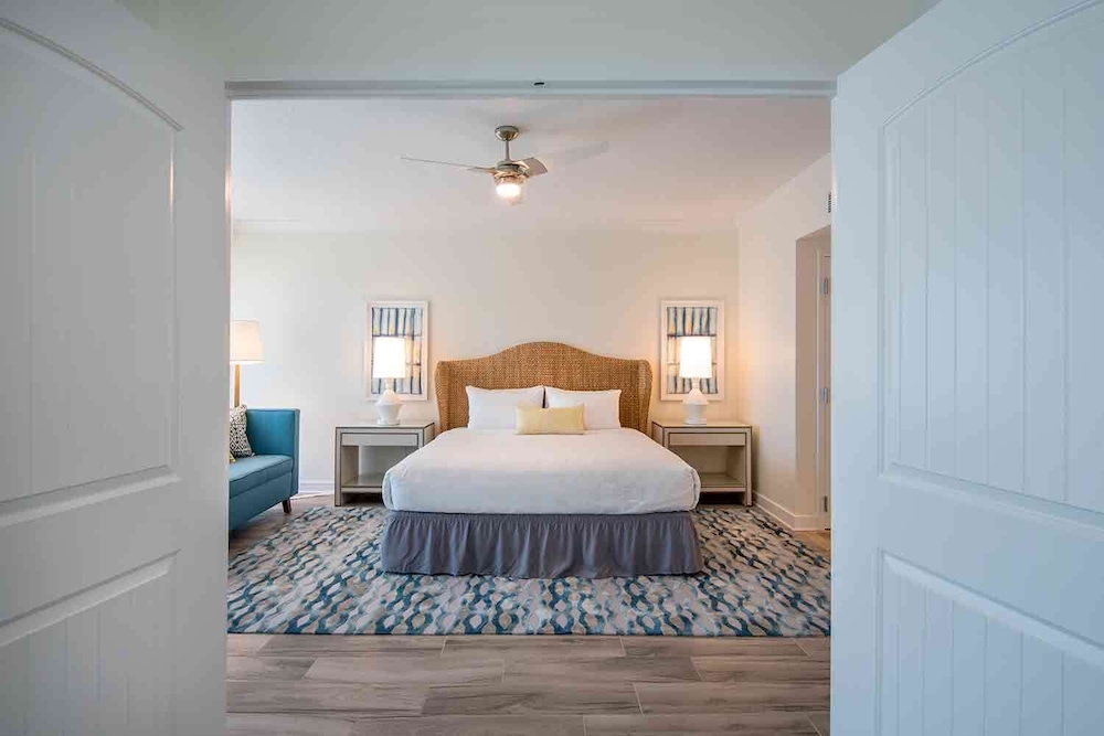 Captain's Suite - Photo 3