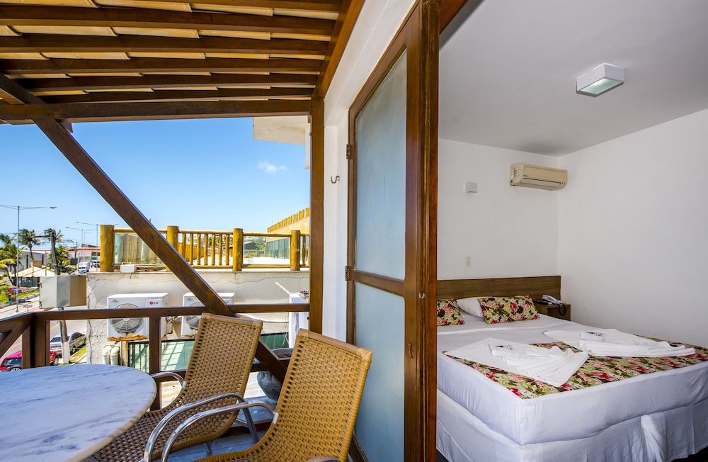 Deluxe Double or Twin Room, 1 Double or 2 Twin Beds, Beach View photo 3