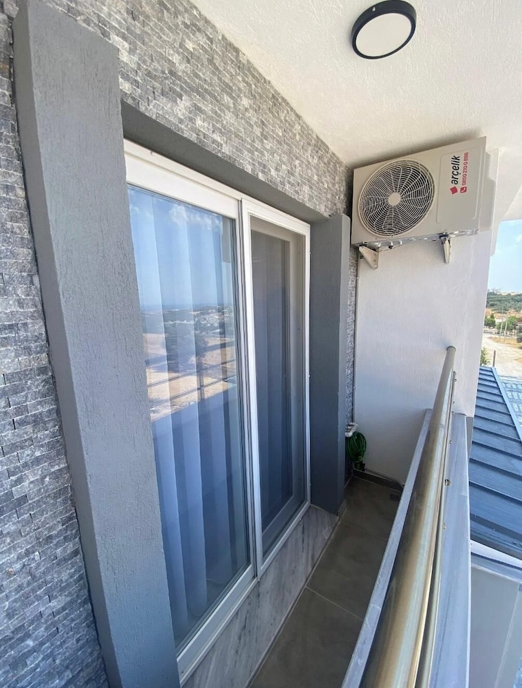 Economy Apartment, Balcony, Sea View photo 3
