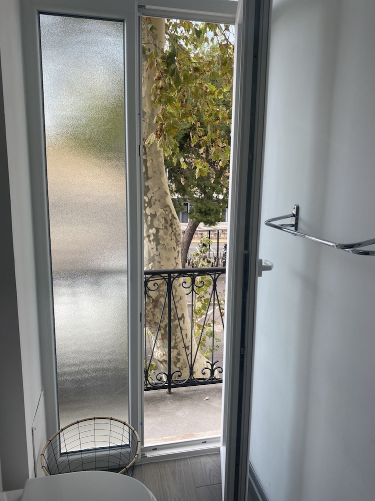 Standard Double Room - Photo 4
