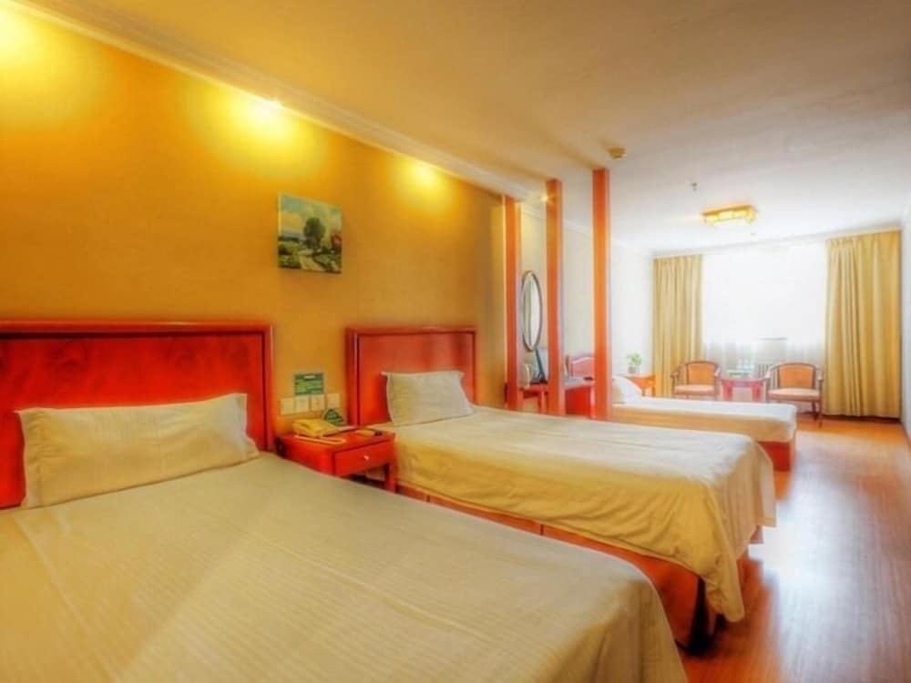 Superior Twin Room photo 3
