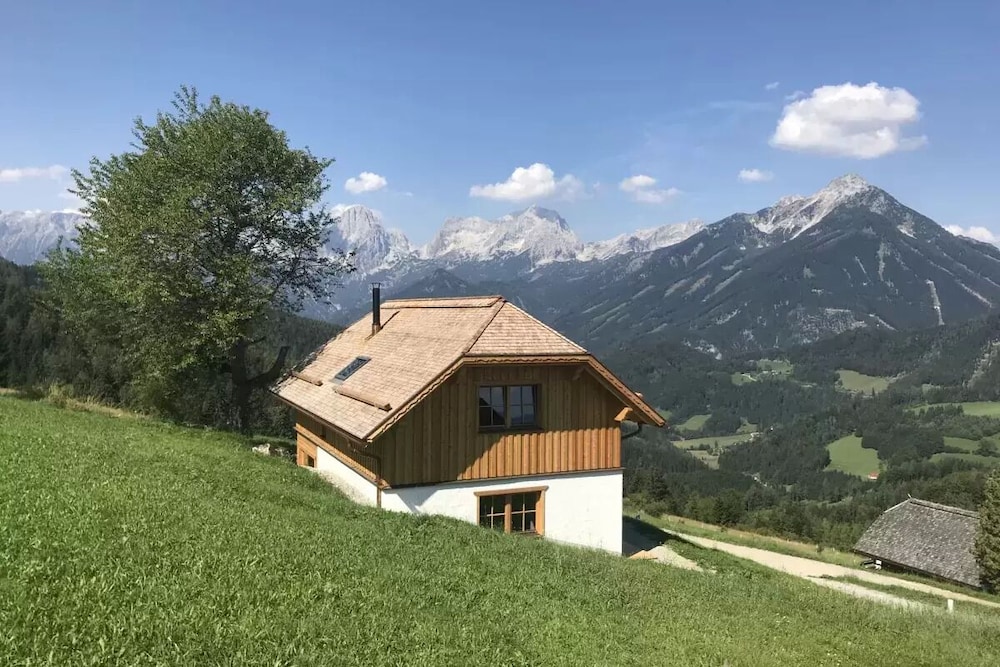 Chalet (Panorama)