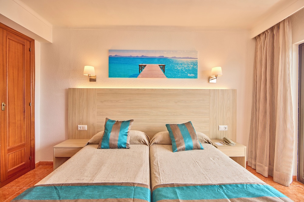 Standard Double Room photo 3