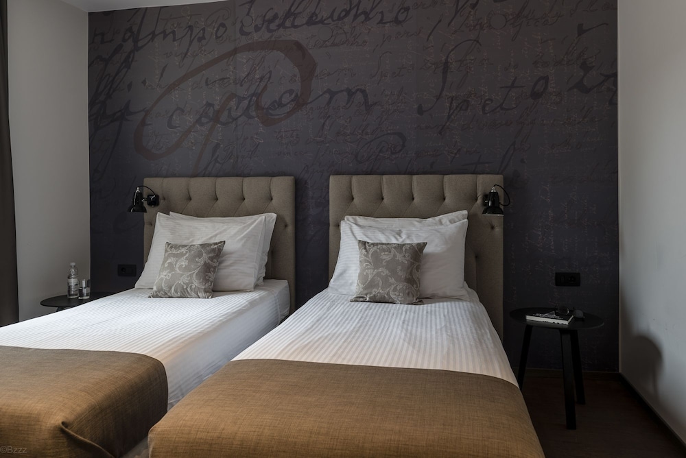Comfort Double or Twin Room - Photo 15