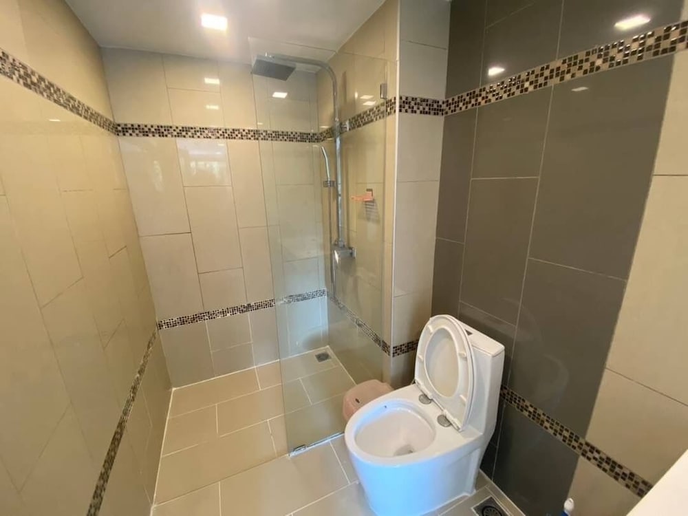 Deluxe Condo, 1 Bedroom photo 3