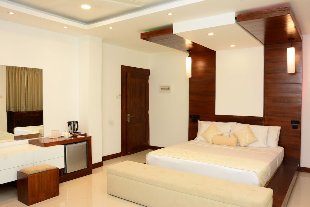 Superior King Room photo 2