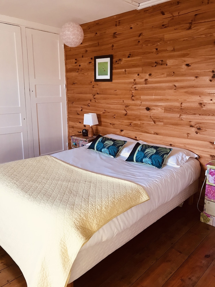 Economy Double Room photo 1