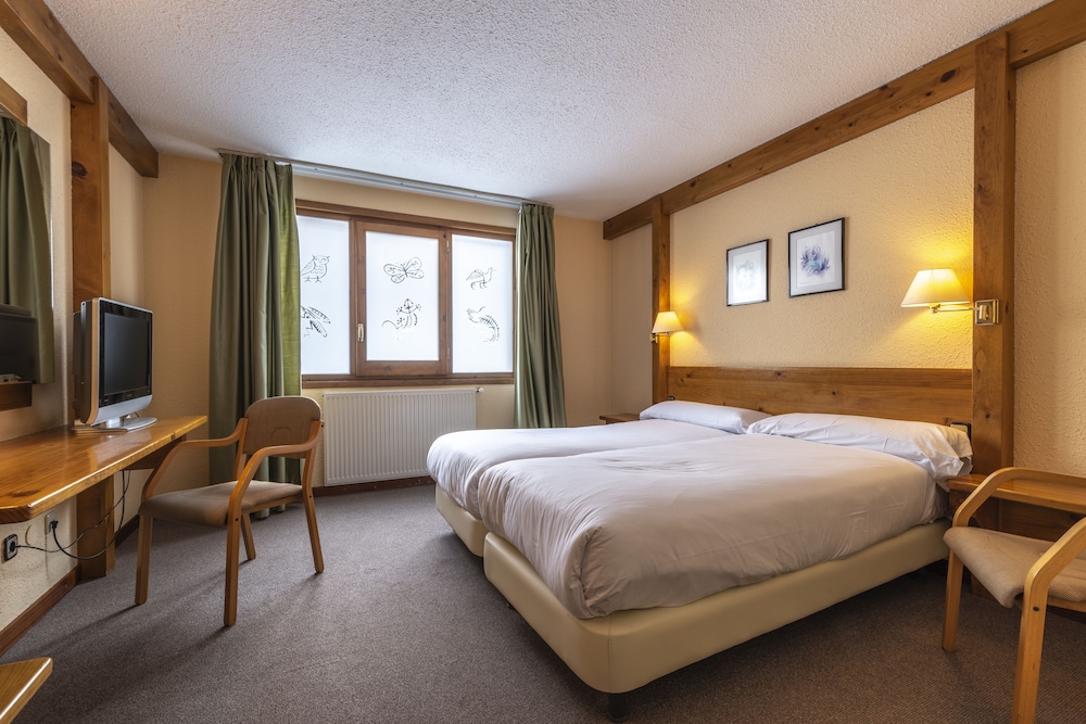 Standard Room (Double)