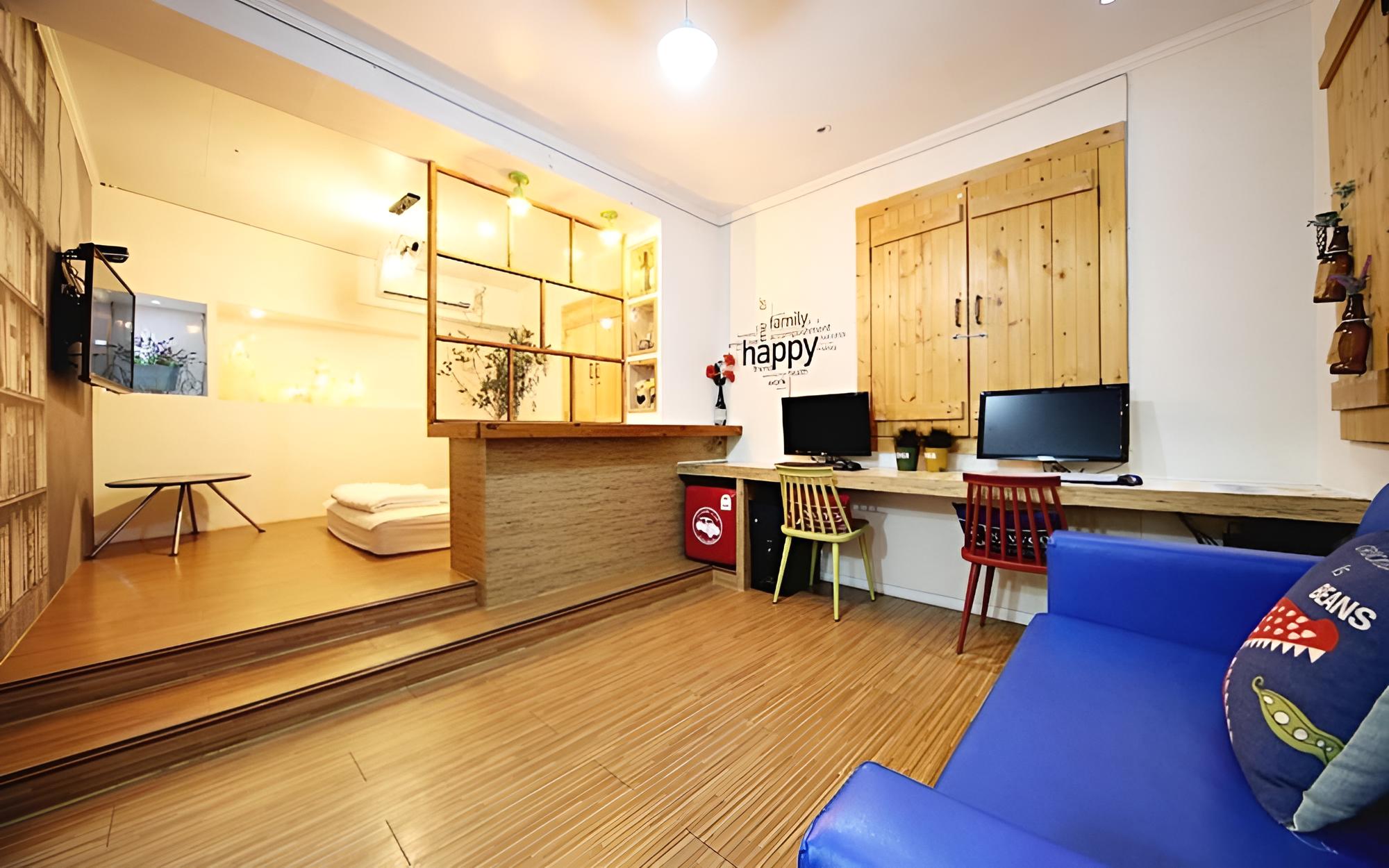 Room (Special room-cafe design room (Netfli)