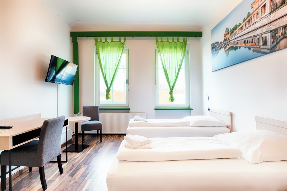 Standard Double Room photo 1