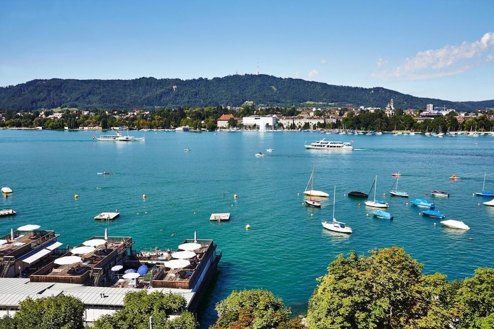 Premium Double Room, Lake View - Photo 4