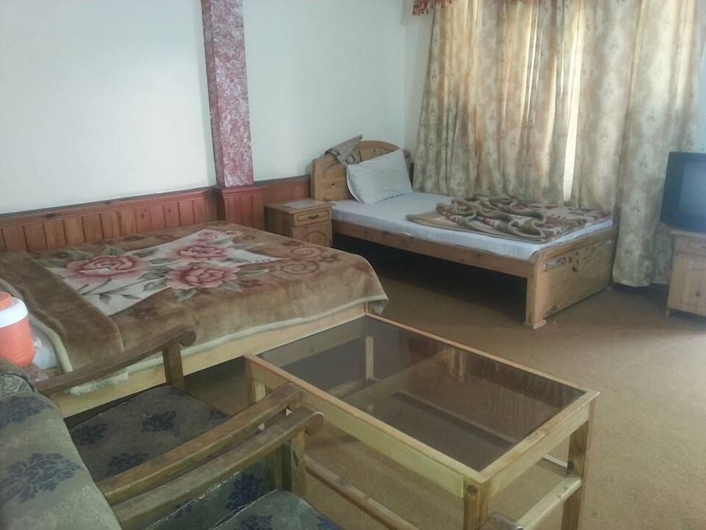 Standard Triple Room photo 2