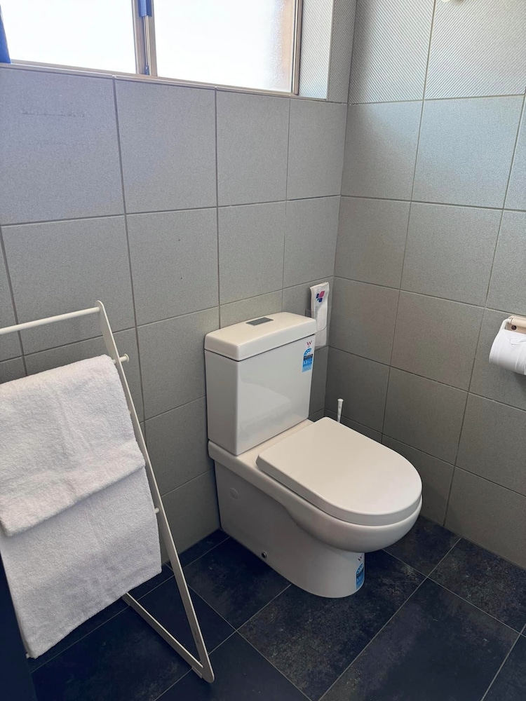 Deluxe Twin Room, Multiple Beds, Non Smoking photo 3