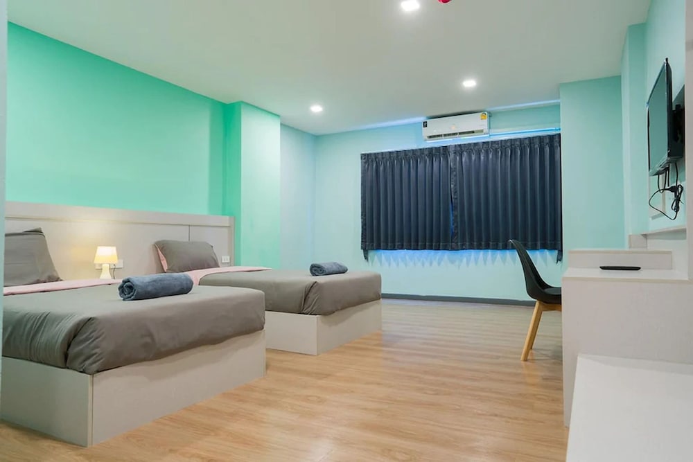 Superior Twin Room - Photo 1